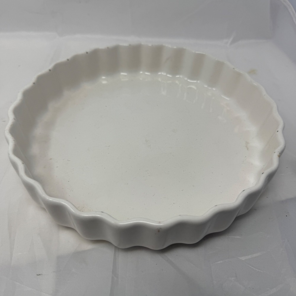 Pfaltzgraff White Stoneware 9 Inch Fluted Quiche Dish 233 Made in USA